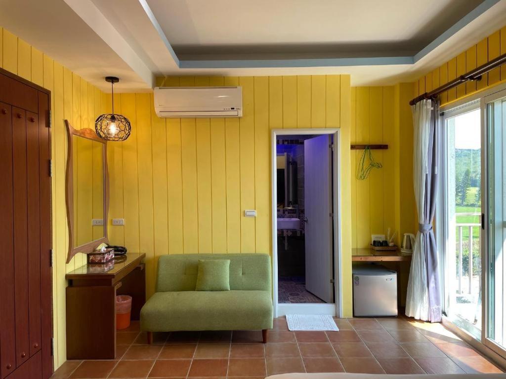 Island On The Sea Apartment Кендин Екстериор снимка